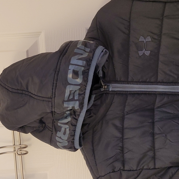 Under Armour jacket - Picture 2 of 3